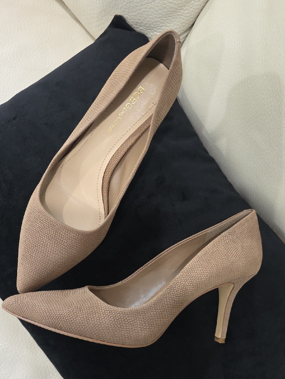 BCBGeneration Classic Pointed Toe Pump in Taupe